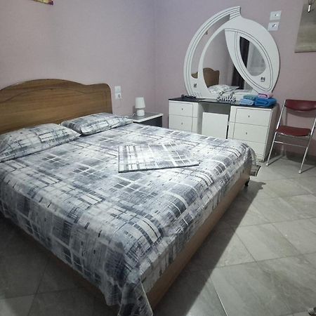 Appartamento Centro Pogradec Bagian luar foto